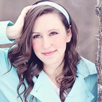 user-placeholder-woman-1